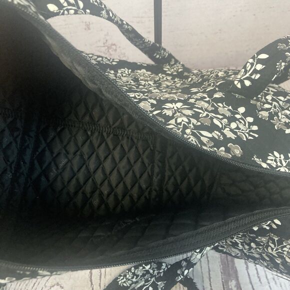 Vera Bradley Small Duffel Chandelier Noir retired Black Floral Weekender - Picture 7 of 9